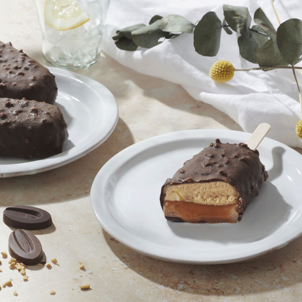 Entremet glacé aux amandes et chocolat