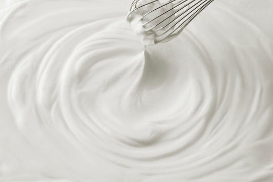 La recette parfaite de la chantilly maison : techniques et astuces de chef