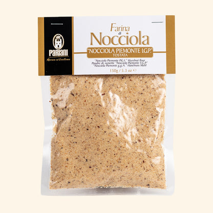 Sachet de poudre de noisette vue de face