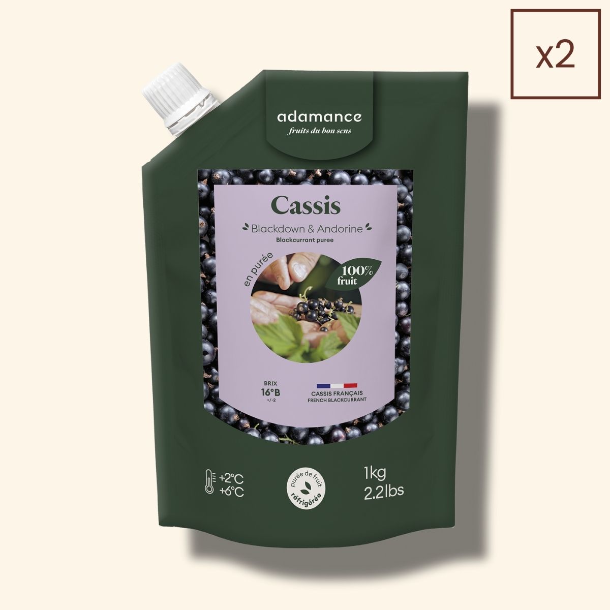 packshot purée de fruit au cassis