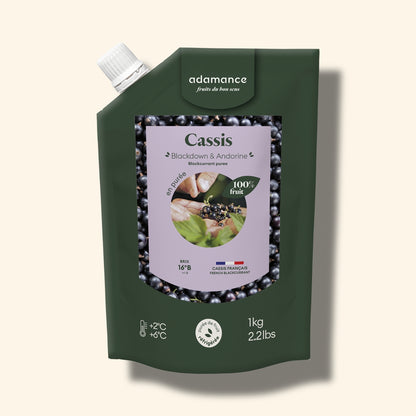 packshot purée de fruit au cassis adamance