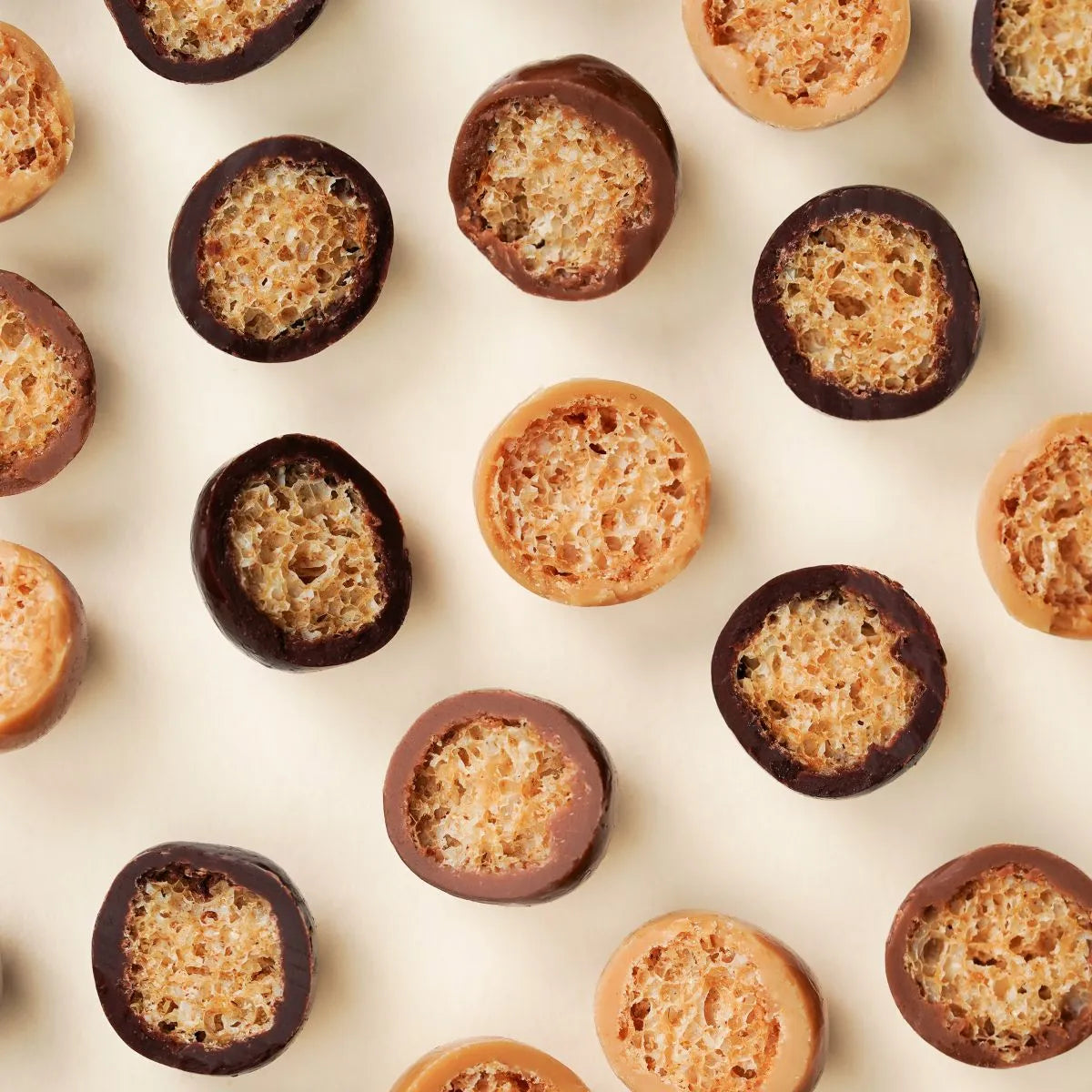 croustibilles découpées en deux prises en photo du dessus