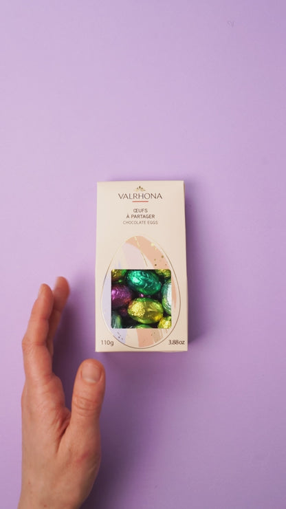 vidéo unboxing du coffret oeufs de Pâques Valrhona